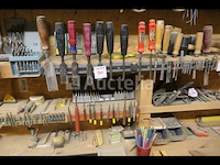 Diverse handgereedschappen - afbeelding 1 van  6