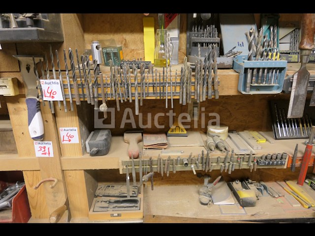 Diverse handgereedschappen - afbeelding 2 van  6