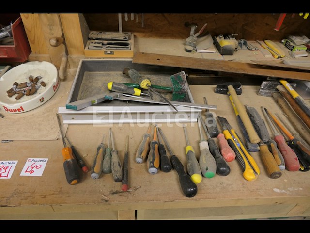 Diverse handgereedschappen - afbeelding 3 van  6