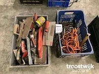 Diverse handgereedschappen - afbeelding 1 van  3