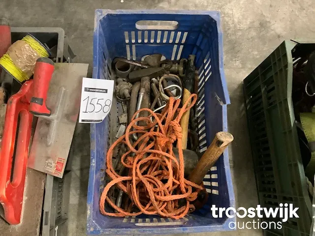 Diverse handgereedschappen - afbeelding 2 van  3