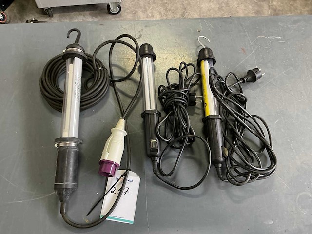 Diverse hanglampen - afbeelding 1 van  3