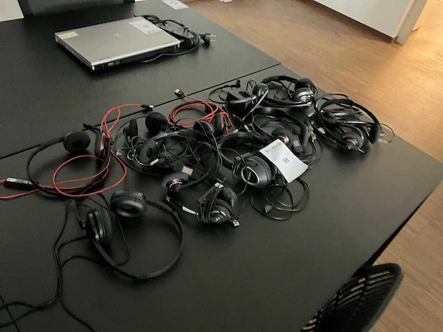 Diverse headset (10x) - afbeelding 2 van  6