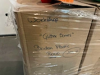 Diverse hobby- en knutselmaterialen - afbeelding 72 van  73