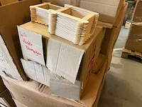 Diverse hobby- en knutselmaterialen - afbeelding 30 van  84