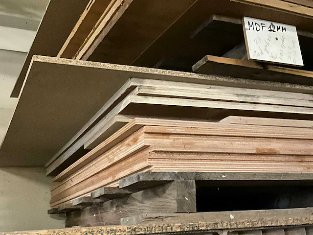 Diverse houten panelen - afbeelding 6 van  11