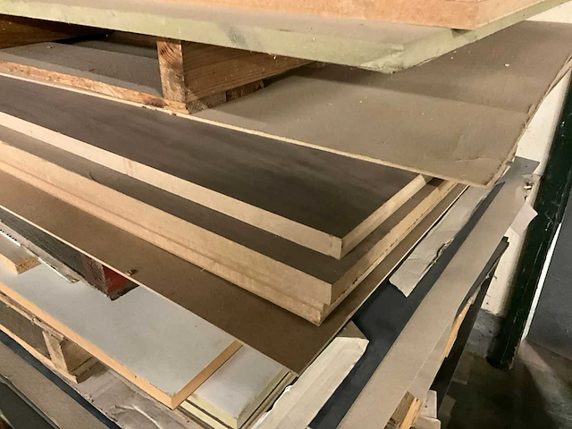 Diverse houten panelen - afbeelding 9 van  11