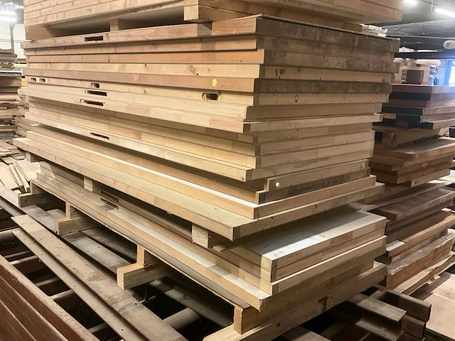 Diverse houten schildersdeuren (19x) - afbeelding 1 van  7