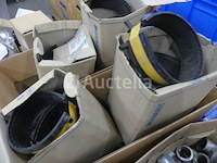 Diverse hulpstukken en bevestigingsmiddelen - afbeelding 2 van  16