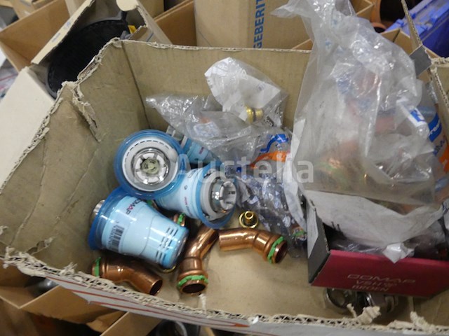 Diverse hulpstukken en bevestigingsmiddelen - afbeelding 9 van  16