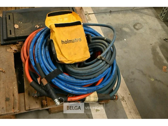 Diverse hydraulische persluchtslangen - afbeelding 1 van  2
