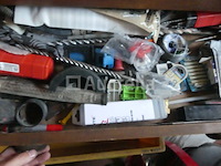 Diverse ijzerwaren en handgereedschap - afbeelding 14 van  24