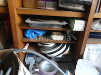 Diverse ijzerwaren en handgereedschap - afbeelding 18 van  24