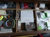 Diverse ijzerwaren en handgereedschap - afbeelding 22 van  24