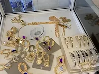 Diverse imitatiejuwelen - afbeelding 16 van  18