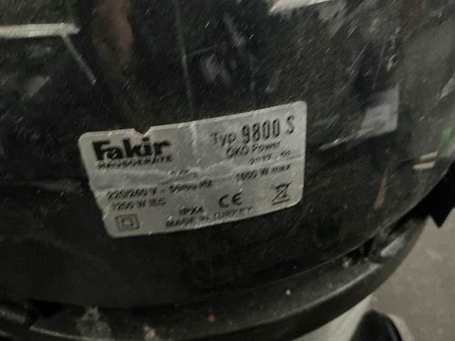 Diverse industriële stofzuigers (2x) - afbeelding 3 van  5