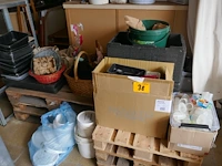 Diverse items + rekken - afbeelding 1 van  6