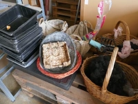 Diverse items + rekken - afbeelding 2 van  6
