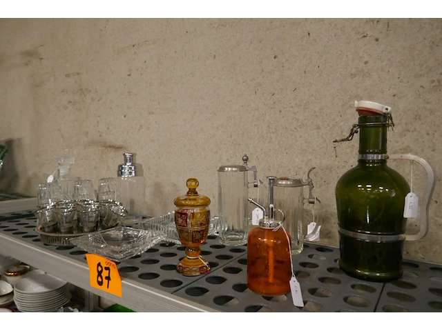 Diverse items voor drankgelegenheid - afbeelding 1 van  3