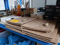 Diverse items - afbeelding 1 van  5