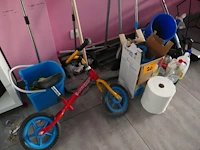 Diverse items - afbeelding 2 van  3