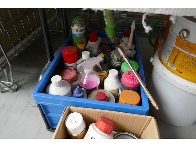 Diverse items - afbeelding 4 van  6