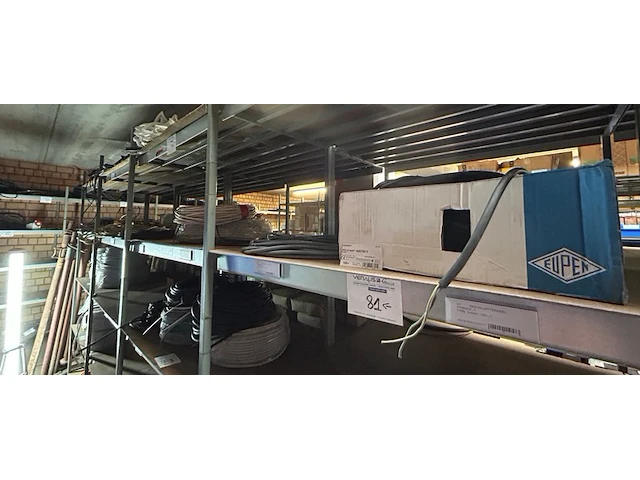 Diverse kabels ong 140 m in totaal - afbeelding 1 van  6
