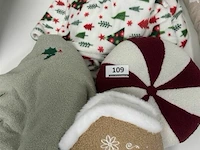 Diverse kerstkussens en dekens - afbeelding 1 van  3