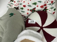 Diverse kerstkussens en dekens - afbeelding 3 van  3