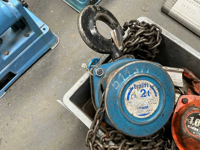 Diverse kettingtakel (2x) - afbeelding 2 van  3