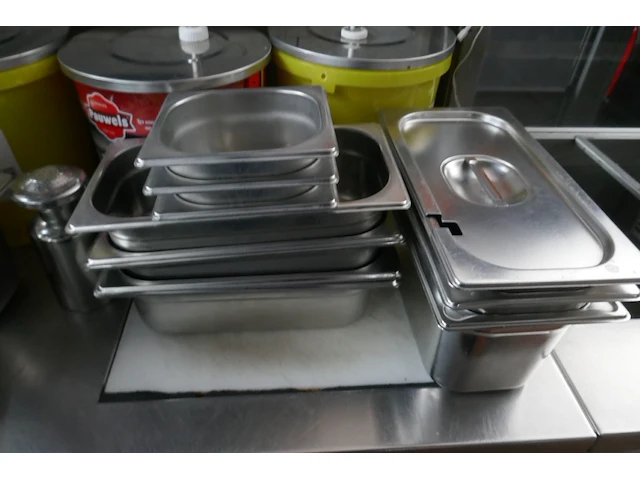 Diverse keuken en horecamateriaal - afbeelding 4 van  10