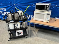 Diverse keukenapparatuur - afbeelding 1 van  9