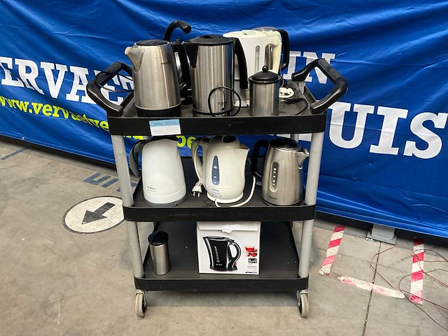 Diverse keukenapparatuur - afbeelding 3 van  9