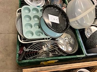 Diverse keukenbenodigdheden - afbeelding 4 van  5