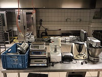 Diverse keukentoestellen - afbeelding 1 van  5