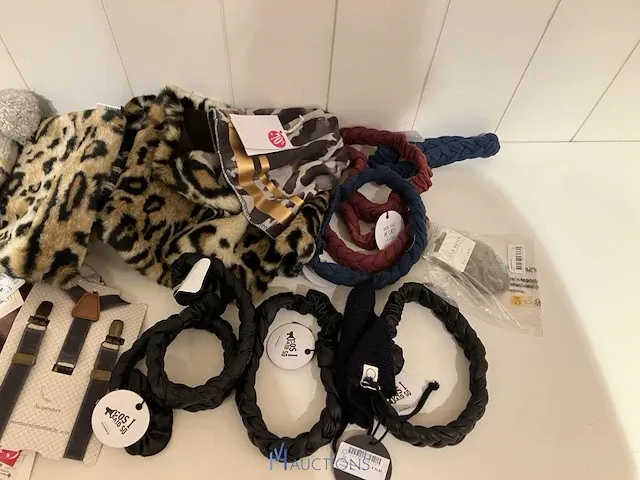 Diverse kinderkledij - afbeelding 3 van  4