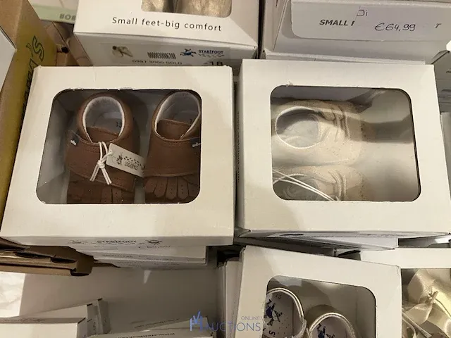 Diverse kinderschoenen - afbeelding 10 van  15