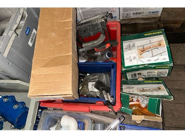 Diverse klemmen en vastzetmateriaal - afbeelding 8 van  8