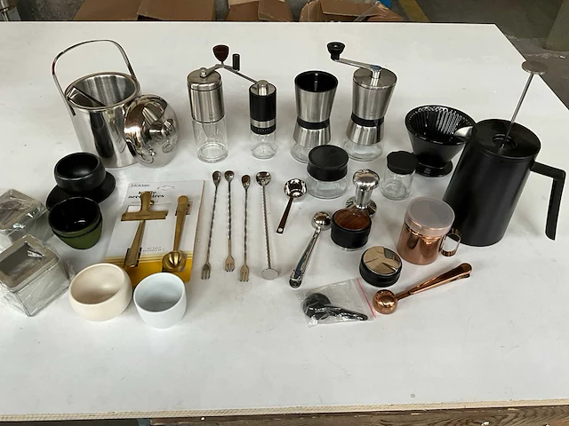Diverse koffie accessoires van o.a. leopold vienna - afbeelding 1 van  10