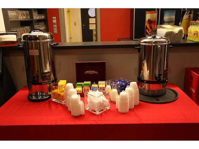 Diverse koffietoestellen - afbeelding 8 van  8