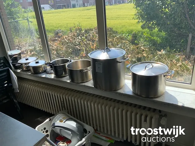 Diverse kookpotten - afbeelding 1 van  4