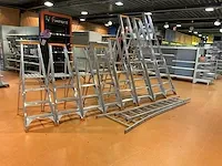 Diverse ladders (9x)