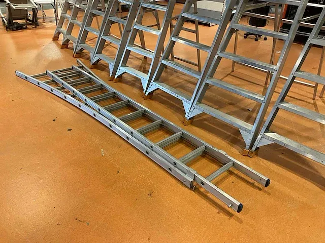 Diverse ladders (9x) - afbeelding 6 van  6