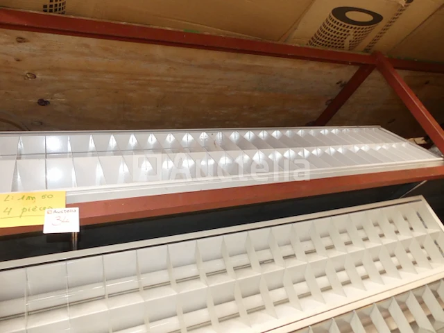 Diverse lampen, spots en plafondlampen - afbeelding 7 van  14