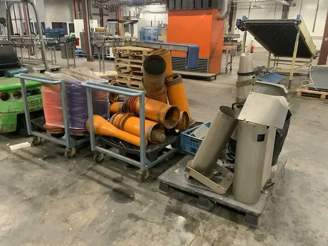Diverse machine onderdelen - afbeelding 8 van  8