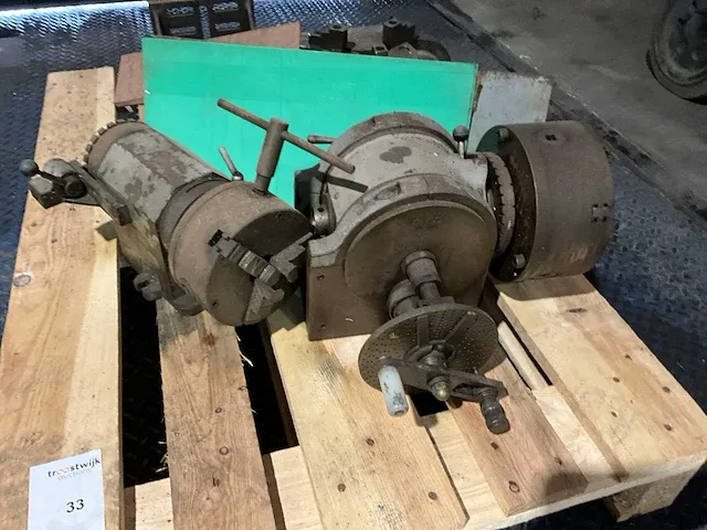 Diverse machine onderdelen - afbeelding 3 van  5