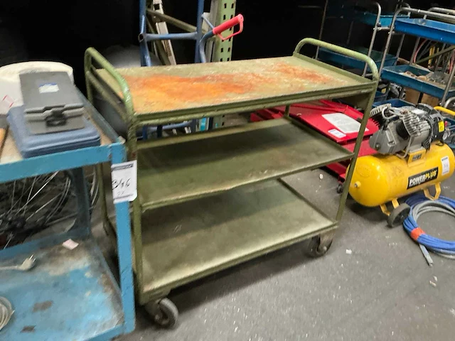 Diverse magazijnkarren (2x) - afbeelding 4 van  4