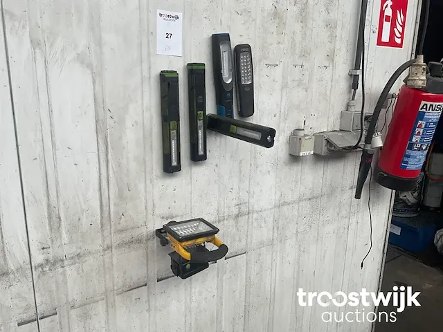Diverse magnetische werklampen - afbeelding 1 van  3