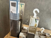 Diverse maten vouwgordijnen lichtdoorlatend (24x) - afbeelding 4 van  6