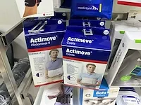 Diverse medische hulpmiddelen (90x) - afbeelding 6 van  33
